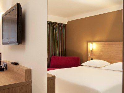 Escale Oceania Centre Hotel 3*