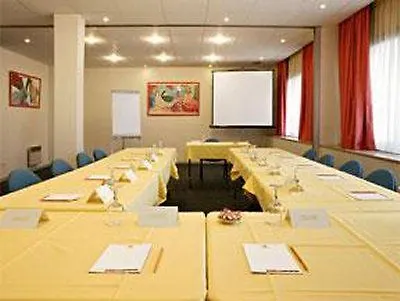 Escale Oceania Quimper Centre 